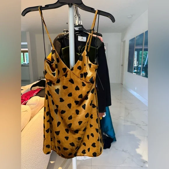 SAINT LAURENT Heart Print Velvet Mini Slip dress - Picture 3 of 11